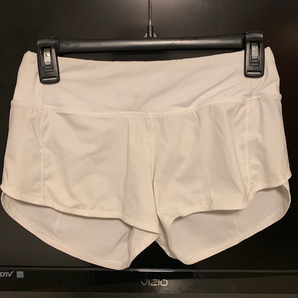 White Lululemon Size 2 shorts
